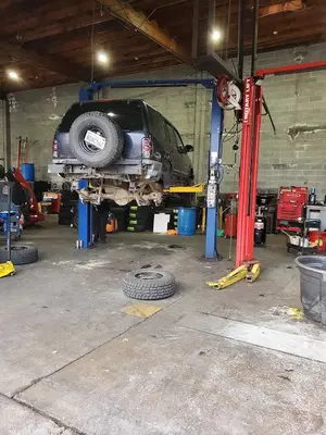 Centerline Auto Center