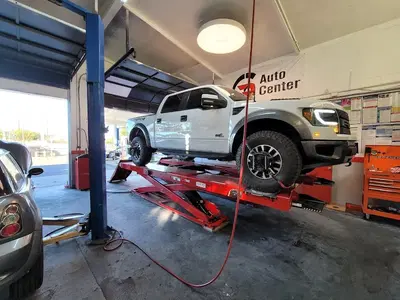CR Auto Center