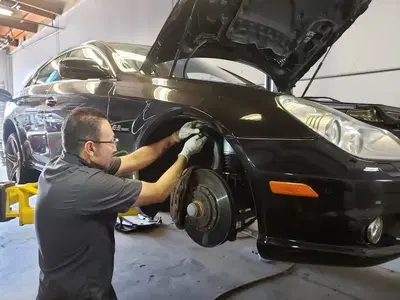 Herrera Motors & Service
