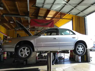 Oily's Automotive