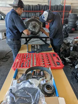 Leon Car Mechanic