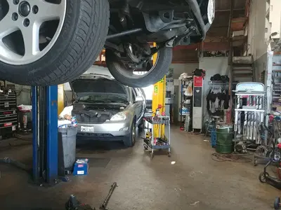 Tri Auto