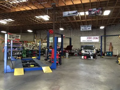 R & R Auto & Marine