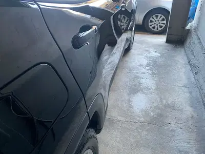 C G & E Auto Body