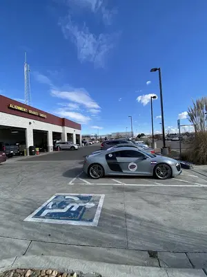 Les Schwab Tire Center