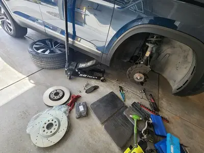 Absolute Automotive LLC