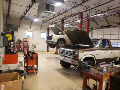 Service Street Auto Repair