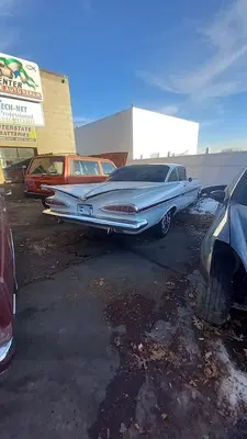 Friesen's Auto Center