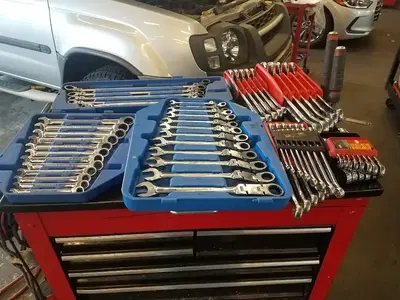 Pro mobile automotive service