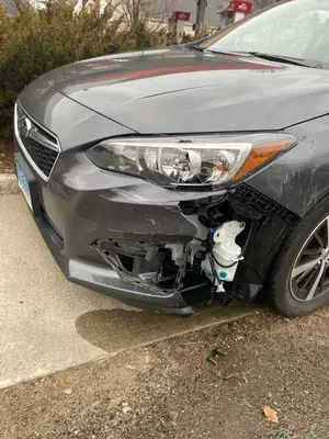 Ray's CARSTAR Auto Body & Glass