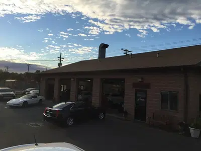 Crossroads Auto Body