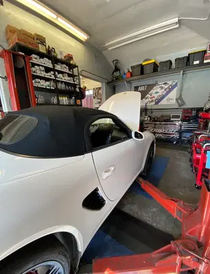 Thomaz Auto Center