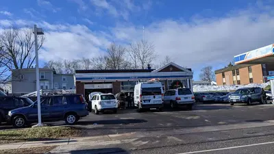 Lamore's Gulf Station