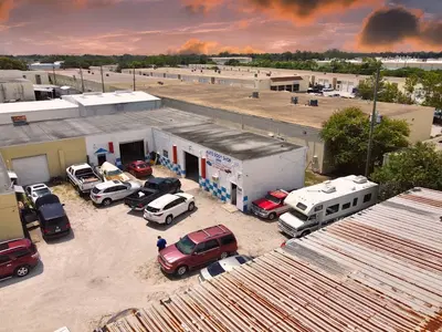 3R BODY SHOP LLC
