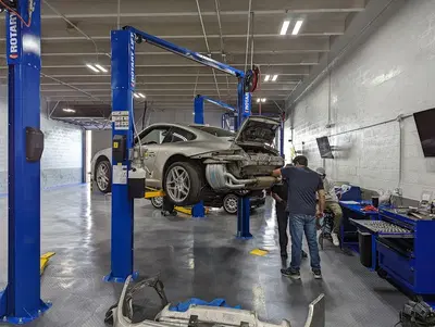 Get Lifted Auto Garage