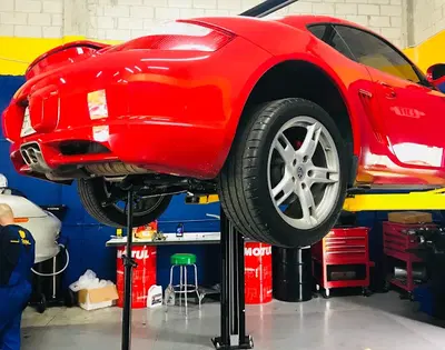 Urolube Luxury Car Service