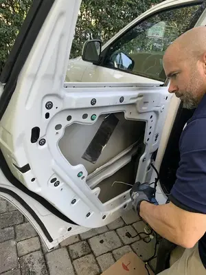 United Auto Glass
