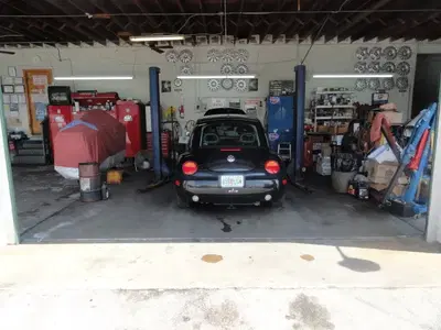 QUAN VANS AUTO REPAIR, Inc