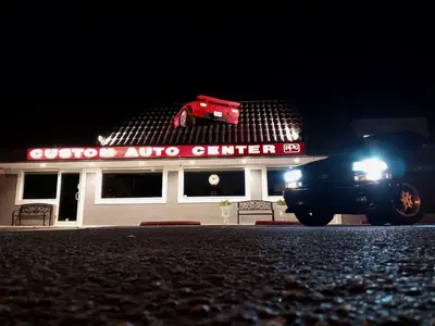 Custom Auto Center