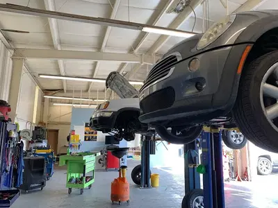 KINGSTON AUTO REPAIR AND WELDING