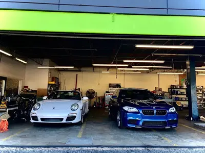 Thompson's Auto Clinic / AutoForm