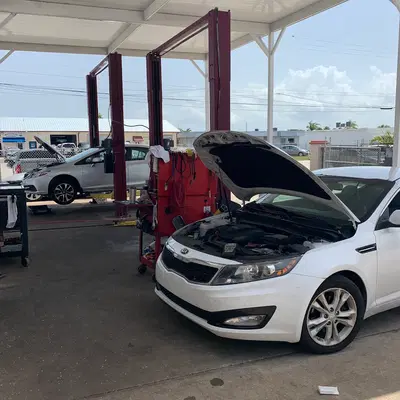 Devon's Automotive