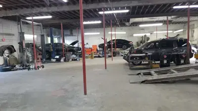 Donny's Auto Body Shop