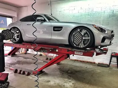 AutoGlitz