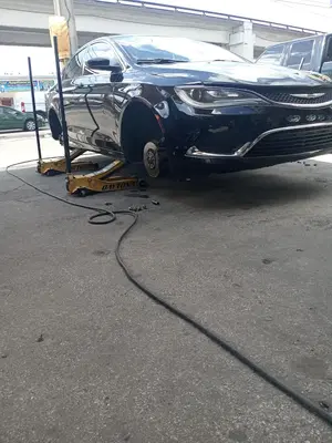 Junior's Auto Tires