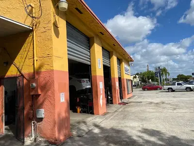 Canales Tire Center