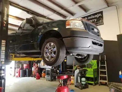 YOUR MECHANIC 813