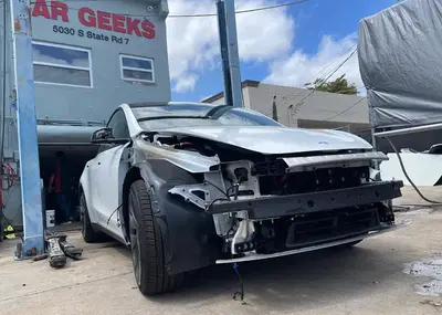 Car Geeks Collision