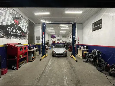 Eleven 11 Racing Llc