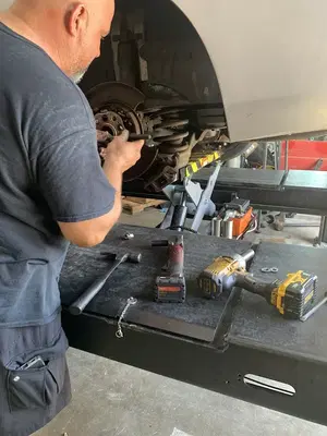 Maurice Auto Repair