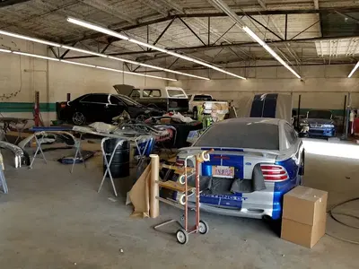 Peerless Auto Body Inc