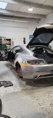 Tom & Jerry's Auto Body Shop