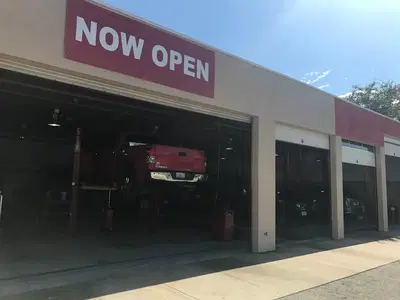 Ron's Auto Service