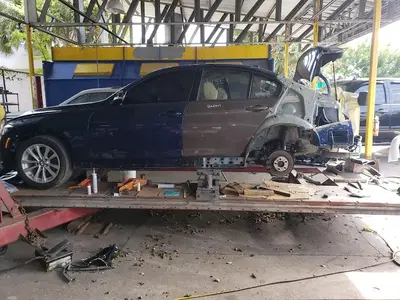Crown Auto Body & Repair