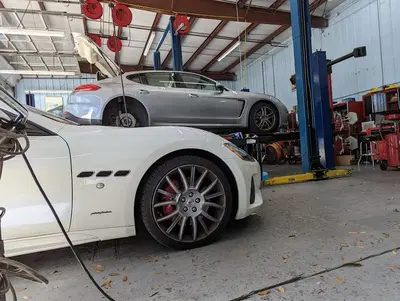 Lonnie's Auto Repair