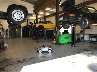 Automobile Atlanta Inc