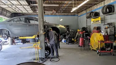 Gary Newton automotive and sales