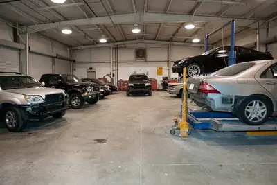 RJ's Auto Body Plus