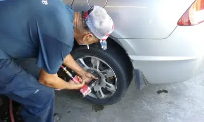T & S Tire
