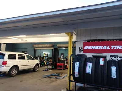 Helton Tire & Off-Road