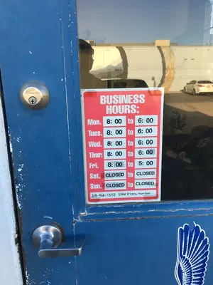 Wayne's Automotive