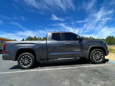 Noah`s Auto Body Repair LLC