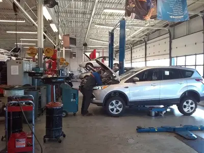 Quick Lane at Hopkins Ford of Elgin