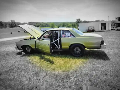 Trey's Auto, LLC