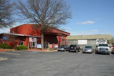 Greg's Truck, Tire & Auto Repair
