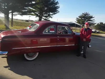 Hanks Garage